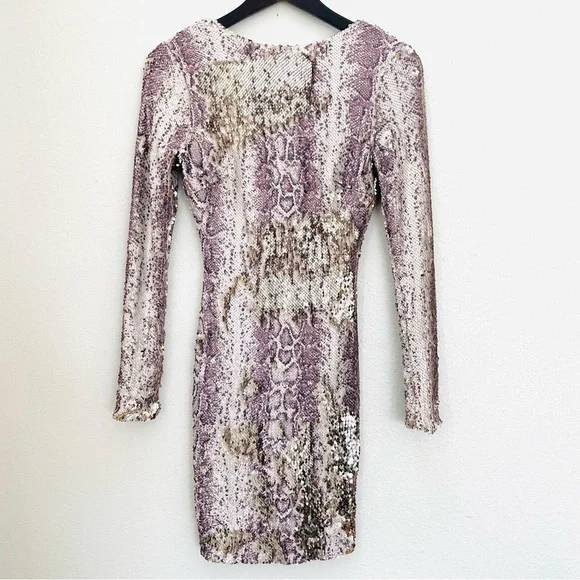 dress the population lola dress Dress the Population Lola - Gold Sequin Dress - Bodycon Dress - Backless  Dress